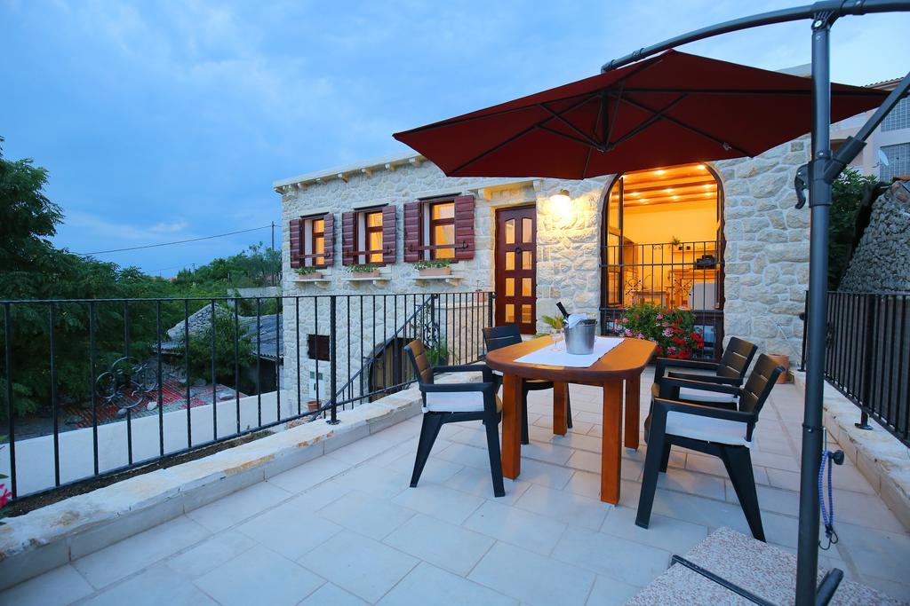 Eler Home ซาดาร์ ห้อง รูปภาพ